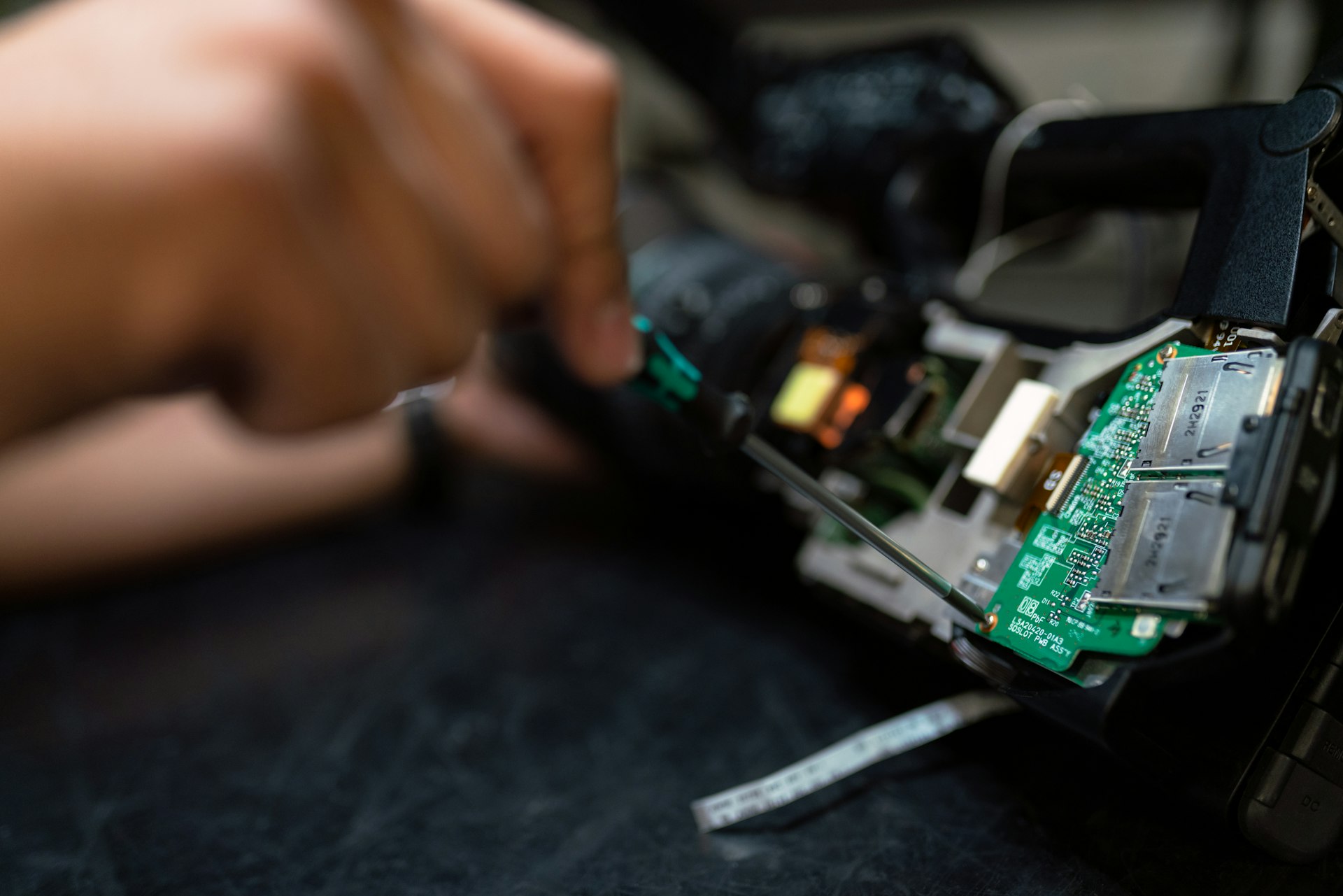 Estudios Eléctricos Especializados